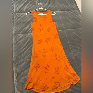 Gorgeous light silk dress SIZE 4